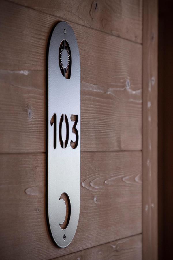 Chalet Hotelier Les Equinoxes - Val D'Isere La Daille Bagian luar foto